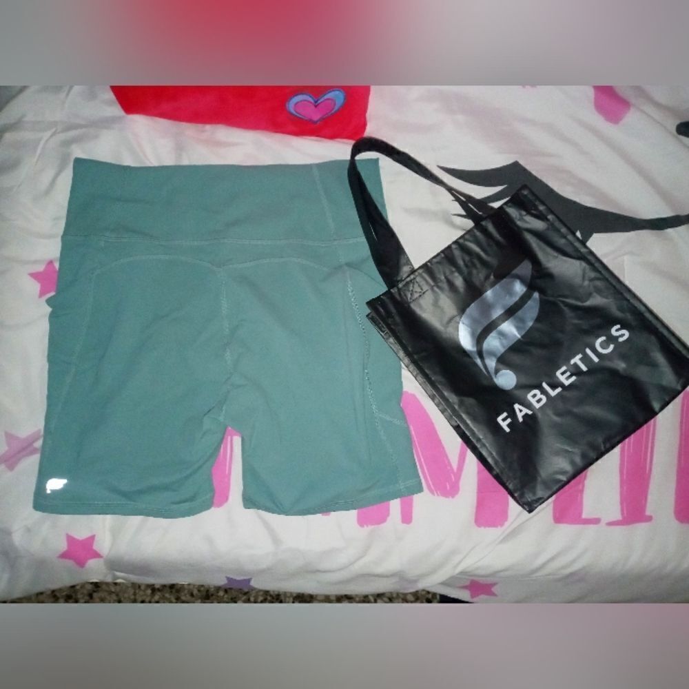 Fabletics Workout shorts - image 3